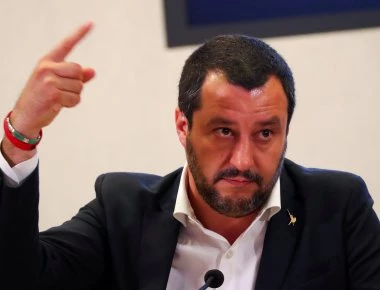 «Οδοστρωτήρας» Μ.Σαλβίνι: Σύλληψη Ιταλού δημάρχου για «ενίσχυση της παράνομης μετανάστευσης»!